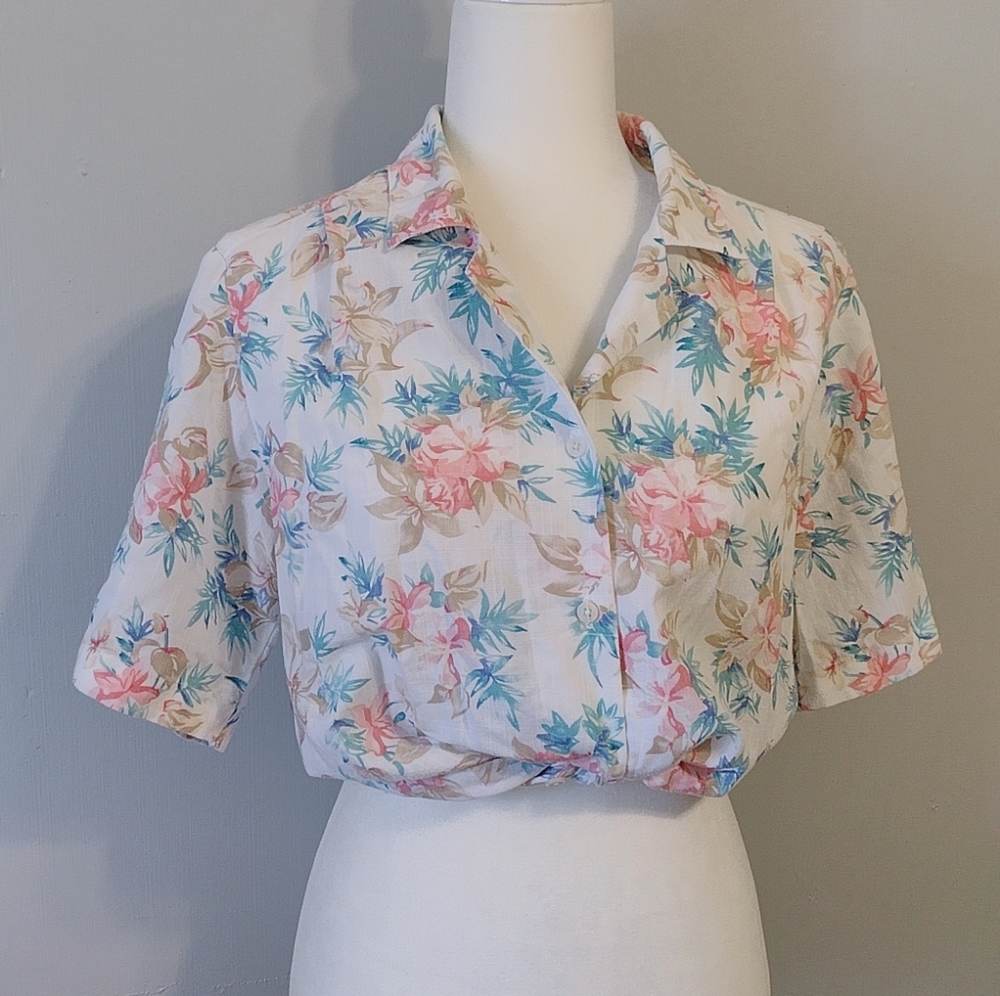 Vintage | Floral Linen Button down Shirt